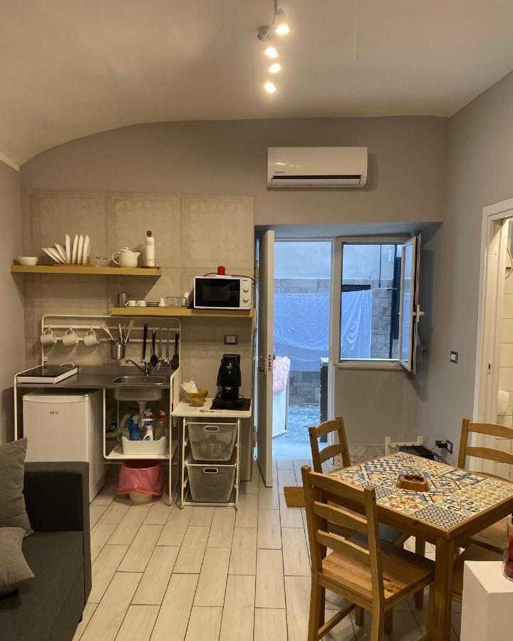 Apartamento Ropelli Santa Chiara Nápoles Exterior foto